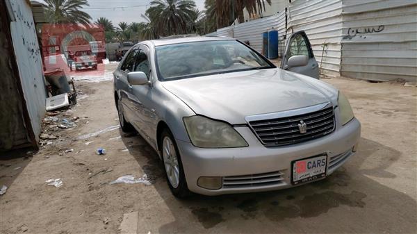 تۆیۆتا کراون 2003 بۆ فرۆشتن لە عێراق - هاشمیە